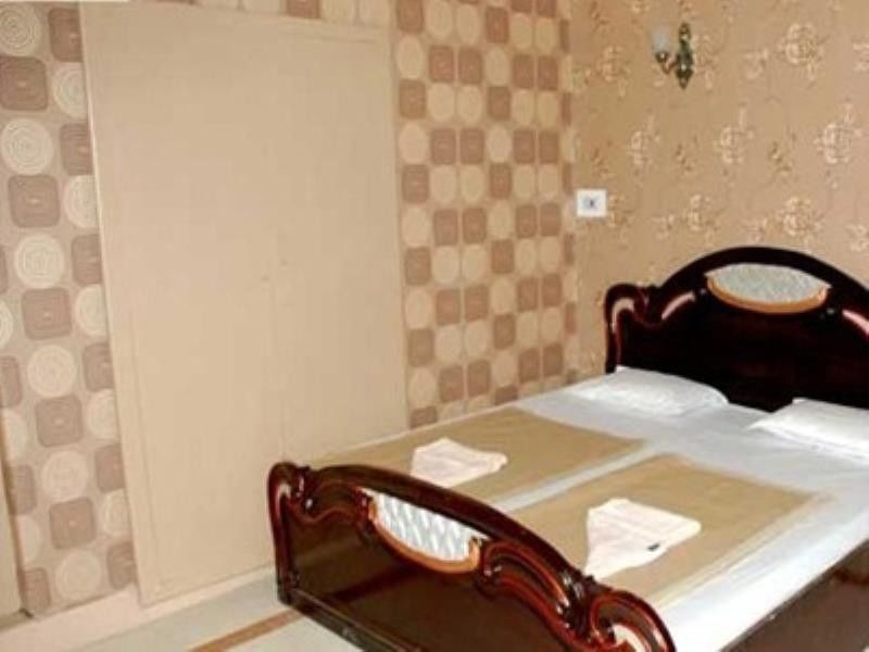 Hotel Butterfly Srīnagar Exterior foto
